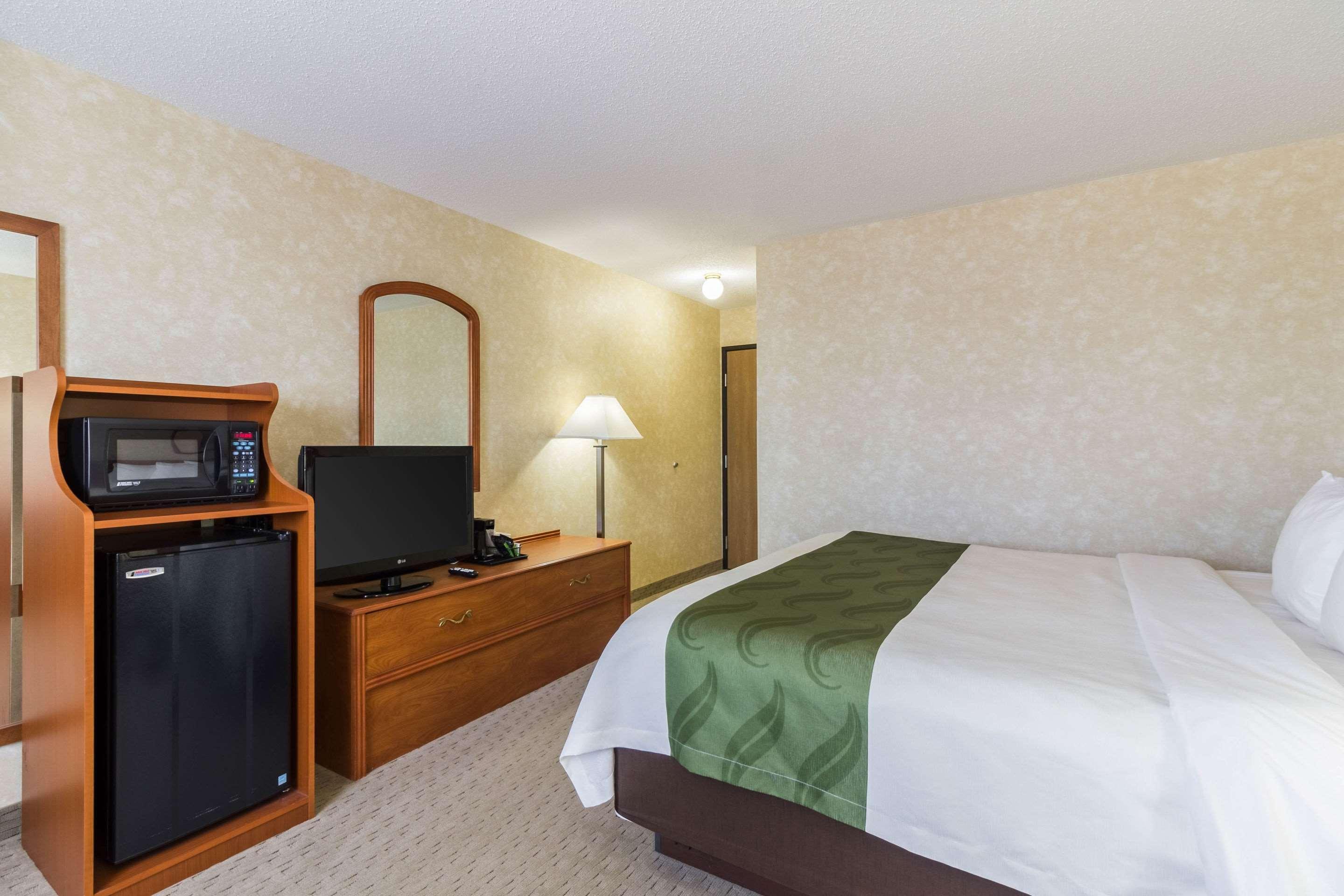 Quality Inn Marshall Mn Near University Exterior photo